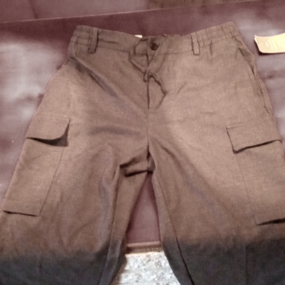 H&M cargo pants, brand new, lightweight sz Small women's. Very good to travel